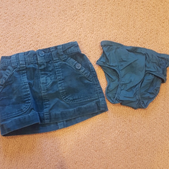 shirt and skirt set - Picture 3 of 5